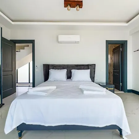 Kalkan Luxury With Panoramic Sea View Villa Kaş