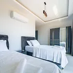 Kalkan Luxury With Panoramic Sea View Βίλα Κας